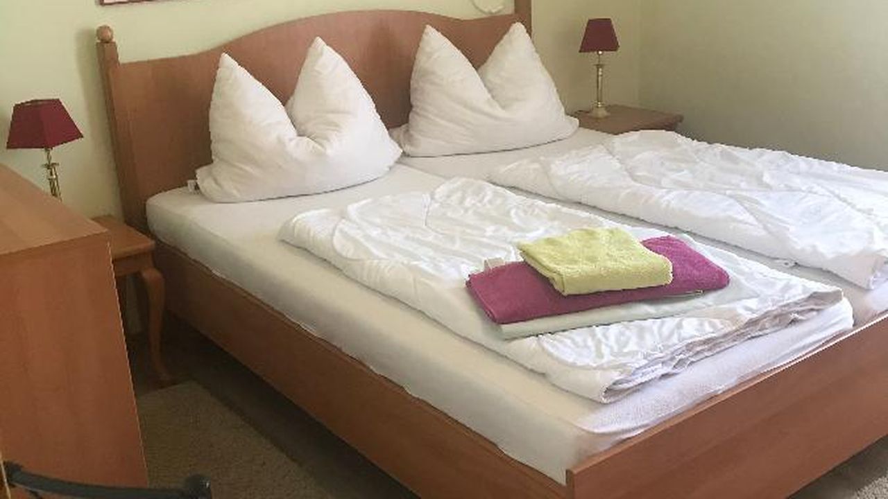 App-19-SchlR-1 App-19-SchlR-1